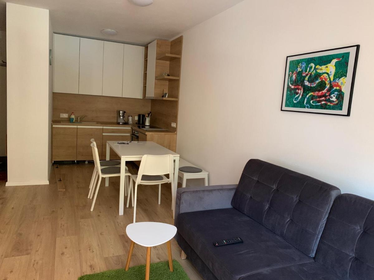 טאלה Apartman Jelen Chopok Juh-Trangoska מראה חיצוני תמונה